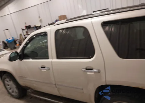 2013 GMC Yukon Denali из США, поврежденный, VIN 1GKS2EEF0DR122456